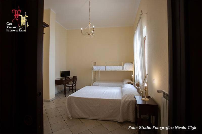 Casa Vacanze - Franco Ed Enza Bed & Breakfast San Gregorio Magno Ngoại thất bức ảnh