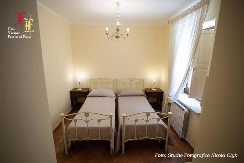 Casa Vacanze - Franco Ed Enza Bed & Breakfast San Gregorio Magno Ngoại thất bức ảnh